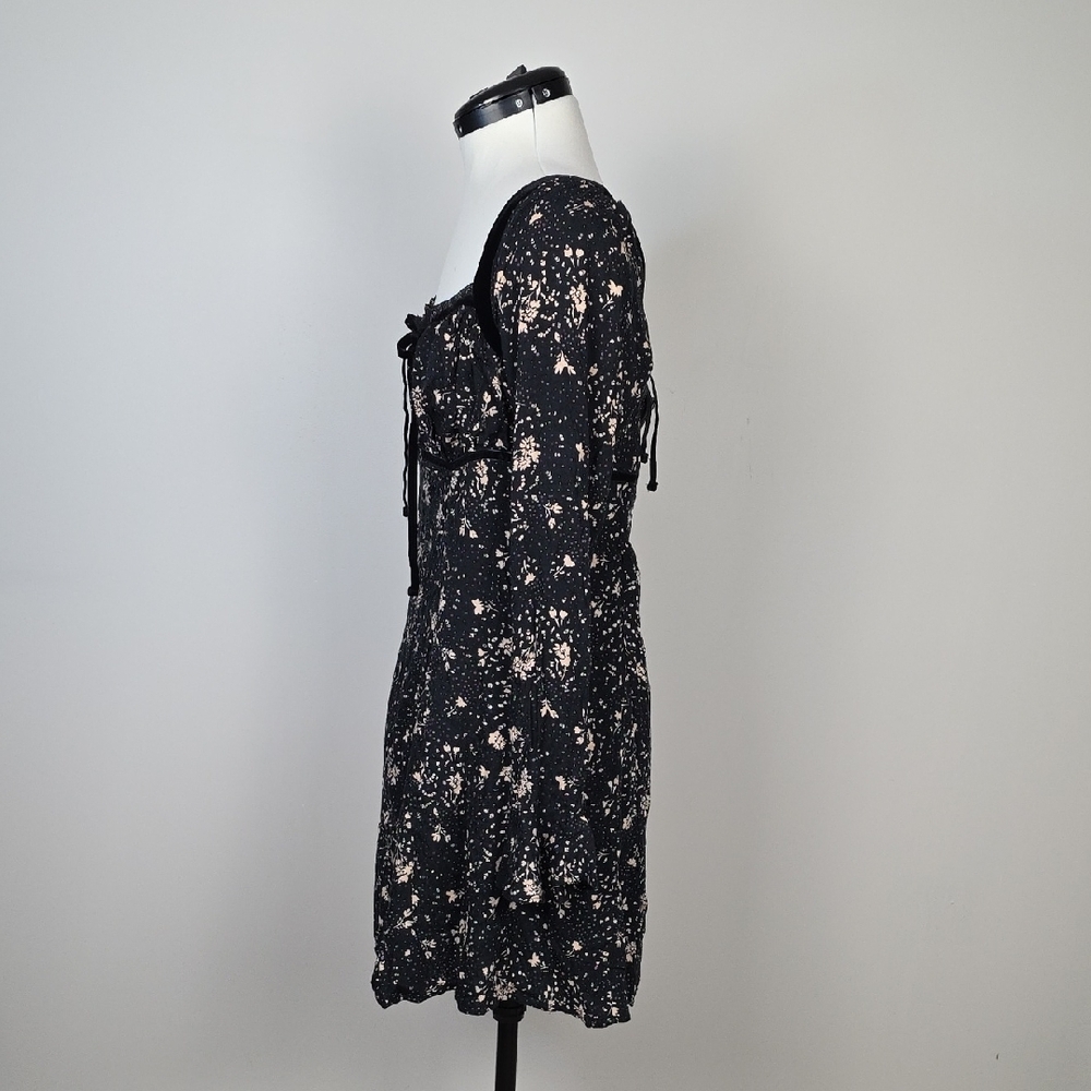 Free People โ Floral Boho Dress with Flared Sleeves (Size S) - Picture 6 of 13